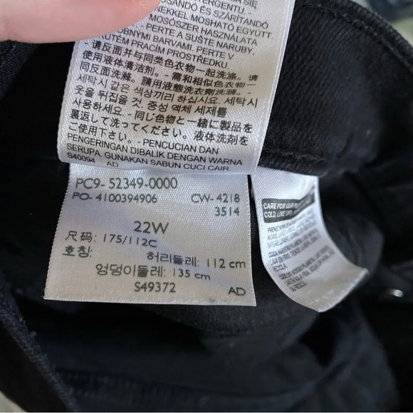 LEVI'S Wedgie Skinny Fit Jeans Black Size 22W - Picture 11 of 11